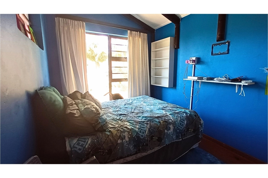 5 Bedroom Property for Sale in Gonubie Eastern Cape